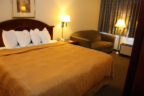 Quality Inn Shenandoah Valley image 2